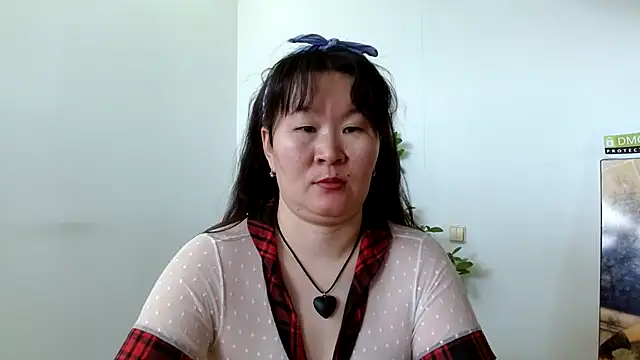 Snapshot of Akira_xx chatting on 02-23-25, 04:39 Akira xx online show from 02-23-25, 04:39