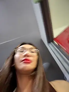 Jakolera2020 online show from 11-18-25, 01:00