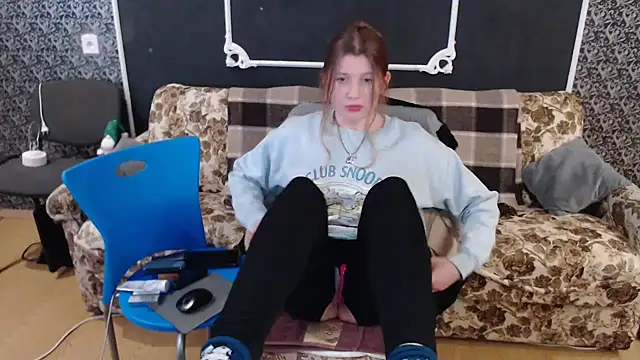 Snapshot of Gr4_soul_ chatting on 03-09-26, 12:09 Gr4 soul online show from 03-09-26, 12:09