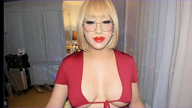 AliciaGundersen online show from 09-28-25, 04:34