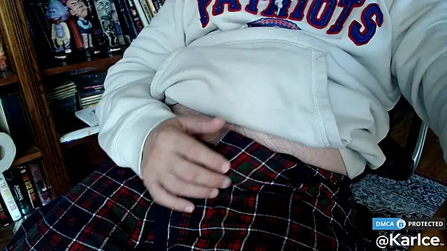 Snapshot of karlce chatting on 01-18-26, 06:23 karlce online show from 01-18-26, 06:23