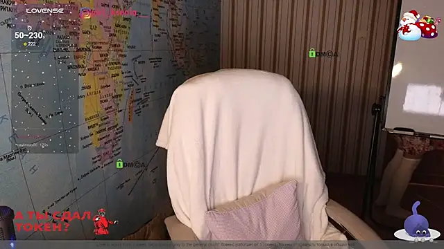 Snapshot of Girl_Ksenia chatting on 02-02-25, 09:45 Girl Ksenia online show from 02-02-25, 09:45