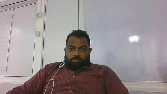 Snapshot of FatCockBoySL chatting on 12-17-24, 12:22 FatCockBoySL online show from 12-17-24, 12:22