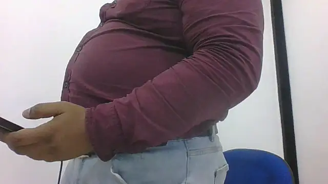 Snapshot of FatCockBoySL chatting on 10-21-25, 12:06 FatCockBoySL online show from 10-21-25, 12:06