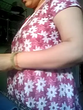 Snapshot of naughtymadam chatting on 12-07-24, 06:32 naughtymadam online show from 12-07-24, 06:32