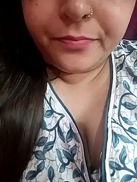 Snapshot of naughtymadam chatting on 01-26-25, 08:03 naughtymadam online show from 01-26-25, 08:03