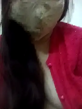 Snapshot of naughtymadam chatting on 02-19-26, 03:46 naughtymadam online show from 02-19-26, 03:46