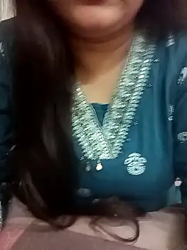 Snapshot of naughtymadam chatting on 02-26-26, 06:45 naughtymadam online show from 02-26-26, 06:45