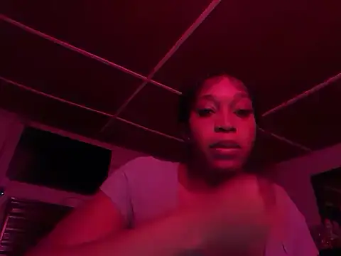 saffirebleu online show from 04-22-26, 11:39