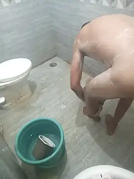 karthikck3 online show from 02-28-25, 04:43