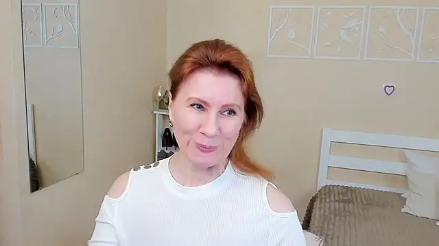 FoxySophia online show from 02-26-25, 11:20