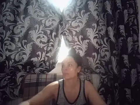 LindaStarS online show from 03-20-25, 05:24