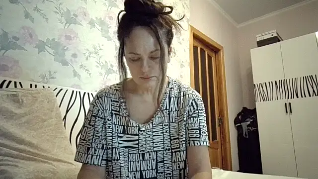 LindaStarS online show from 01-08-26, 06:32