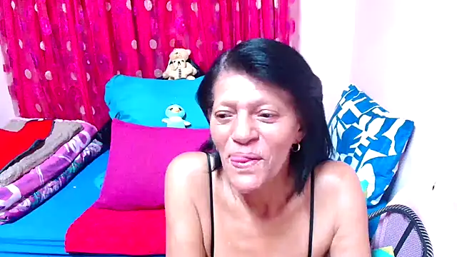 SLUTTYROXY online show from 11-19-25, 05:46