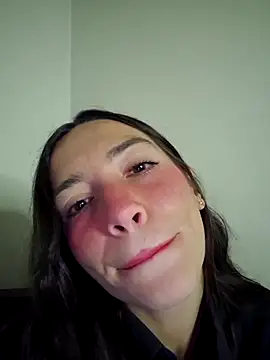 loveuu-bae online show from 10-10-25, 12:42