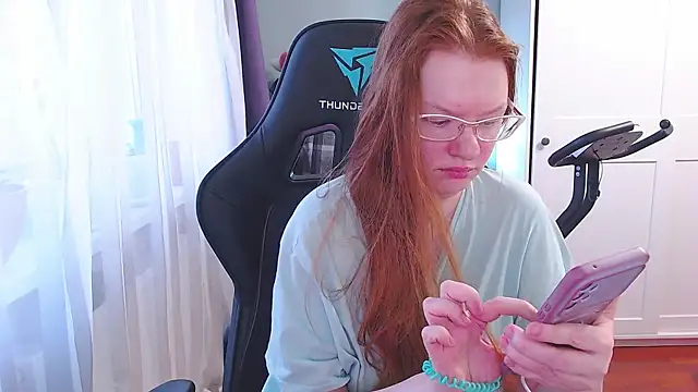 Lady Inari online show from 11-12-25, 12:38