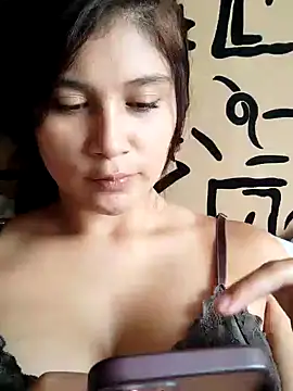 Snapshot of kinky_mila@xh chatting on 12-06-24, 04:28 kinky milaxh online show from 12-06-24, 04:28