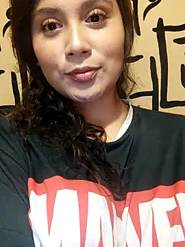 Snapshot of kinky_mila@xh chatting on 03-14-25, 03:15 kinky milaxh online show from 03-14-25, 03:15