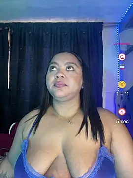 Snapshot of yanza2002 chatting on 07-18-26, 10:13 yanza2002 online show from 07-18-26, 10:13