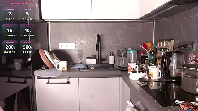 MilaniaCute online show from 02-20-26, 04:07