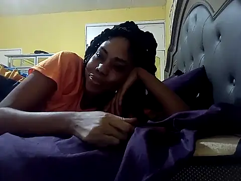 HONEYSWEETS LIVE online show from 03-10-25, 03:56