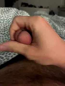 Snapshot of dirtymarek chatting on 10-06-25, 05:05 dirtymarek online show from 10-06-25, 05:05