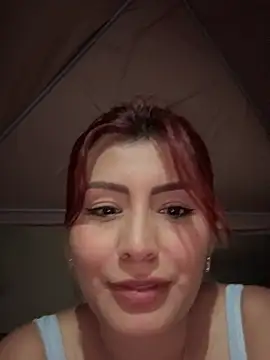 Snapshot of LINDA_PATTY94 chatting on 02-06-25, 12:00 LINDA PATTY94 online show from 02-06-25, 12:00