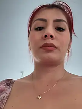 Snapshot of LINDA_PATTY94 chatting on 03-14-25, 09:32 LINDA PATTY94 online show from 03-14-25, 09:32