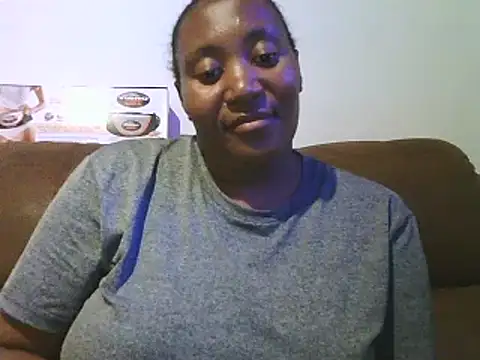 Snapshot of ebonytitts4u chatting on 01-13-25, 06:05 ebonytitts4u online show from 01-13-25, 06:05