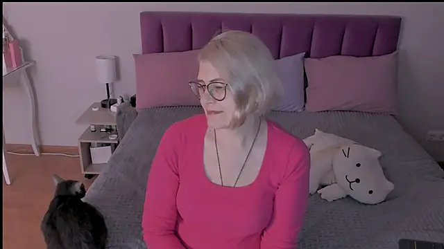 sabrinamacmarren online show from 03-09-25, 07:15