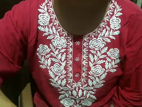 Snapshot of UrsMansi chatting on 06-24-26, 04:55 UrsMansi online show from 06-24-26, 04:55