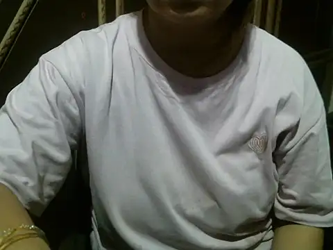 Snapshot of UrsMansi chatting on 07-31-26, 03:28 UrsMansi online show from 07-31-26, 03:28