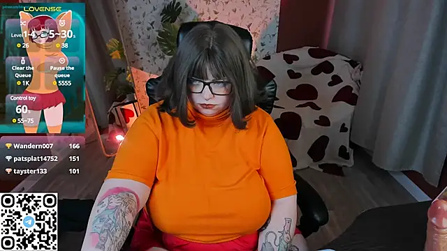 Snapshot of Yoki_Shizuko chatting on 02-10-25, 01:01 Yoki Shizuko online show from 02-10-25, 01:01