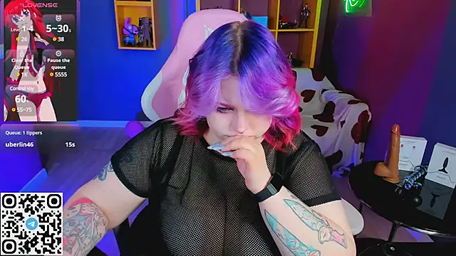 Snapshot of Yoki_Shizuko chatting on 02-21-25, 09:56 Yoki Shizuko online show from 02-21-25, 09:56