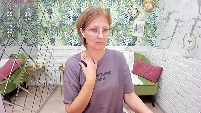 Paris Cherry online show from 12-04-25, 07:33