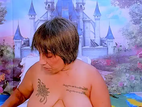 indianroxy online show from 09-15-25, 04:18