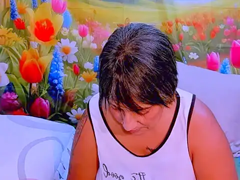 indianroxy online show from 10-18-25, 07:09