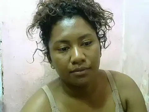 Snapshot of cutybigass chatting on 01-25-25, 01:43 cutybigass online show from 01-25-25, 01:43