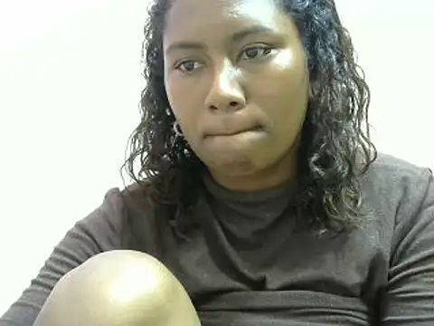 Snapshot of cutybigass chatting on 02-19-25, 04:55 cutybigass online show from 02-19-25, 04:55