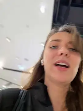 MariiD online show from 12-19-24, 10:45