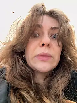 MariiD online show from 01-10-25, 09:13