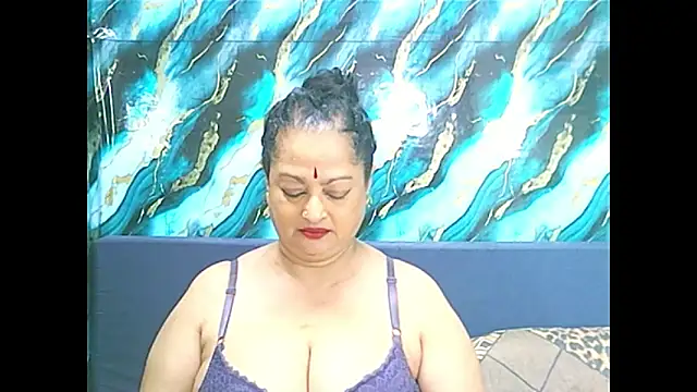 Snapshot of matureindian chatting on 12-15-25, 08:46 matureindian online show from 12-15-25, 08:46