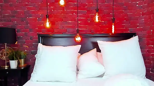 ChristynaRoss online show from 01-28-25, 08:26