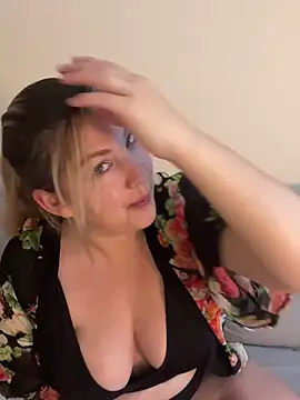 Snapshot of Anna_Alexa chatting on 01-16-25, 07:49 Anna Alexa online show from 01-16-25, 07:49