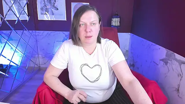 KellyPerfection online show from 03-18-25, 01:42