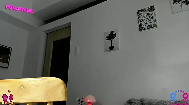 hottycrishina online show from 03-02-25, 11:18