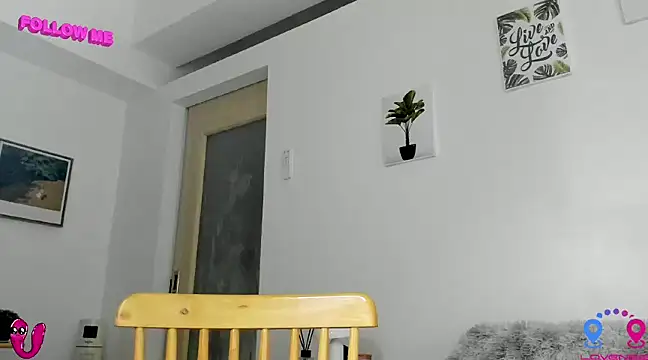 hottycrishina online show from 03-03-25, 09:00