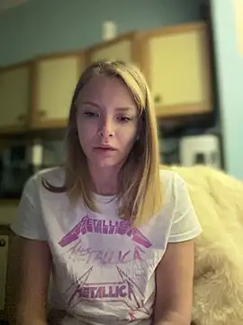 Snapshot of AnastasiaAniess chatting on 01-17-25, 04:17 AnastasiaAniess online show from 01-17-25, 04:17