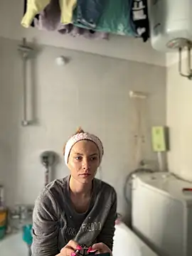 Snapshot of AnastasiaAniess chatting on 01-24-25, 02:30 AnastasiaAniess online show from 01-24-25, 02:30