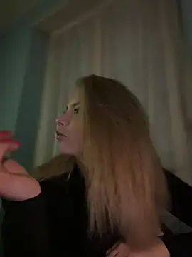 Snapshot of AnastasiaAniess chatting on 02-03-25, 06:49 AnastasiaAniess online show from 02-03-25, 06:49